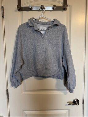 aerie Light Gray Snap-Front Sherpa-Lined Top